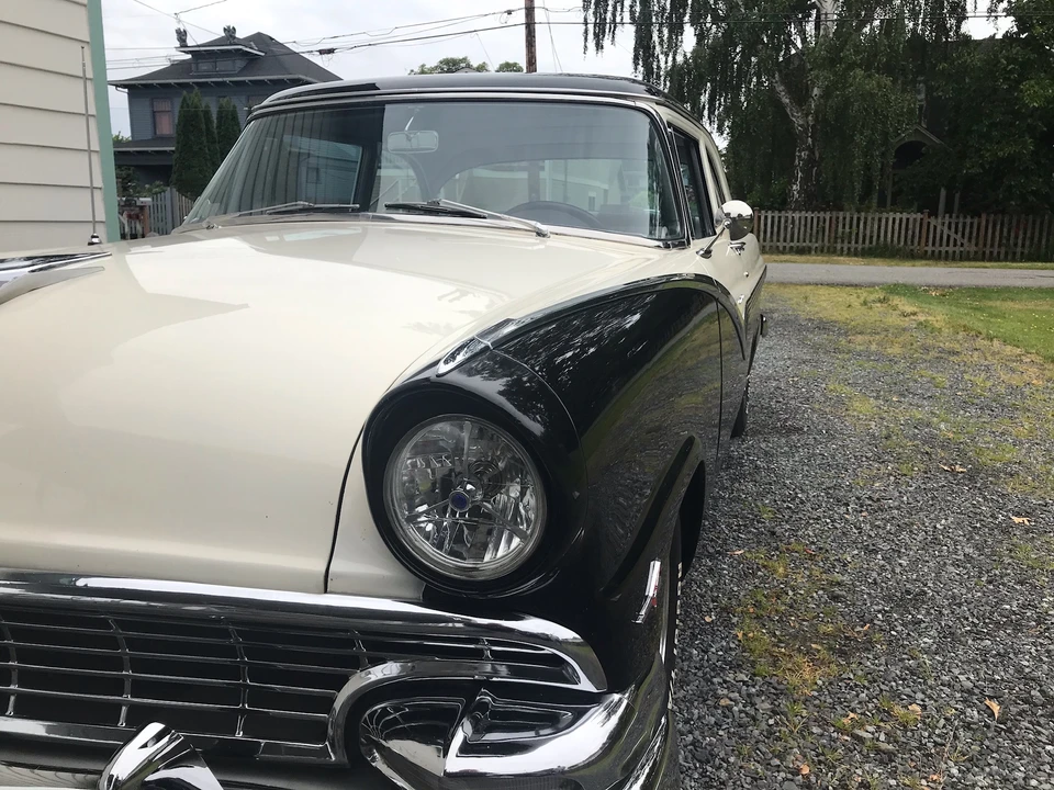 1956 Ford Fairlane 1st Gen - Image 7 of 31