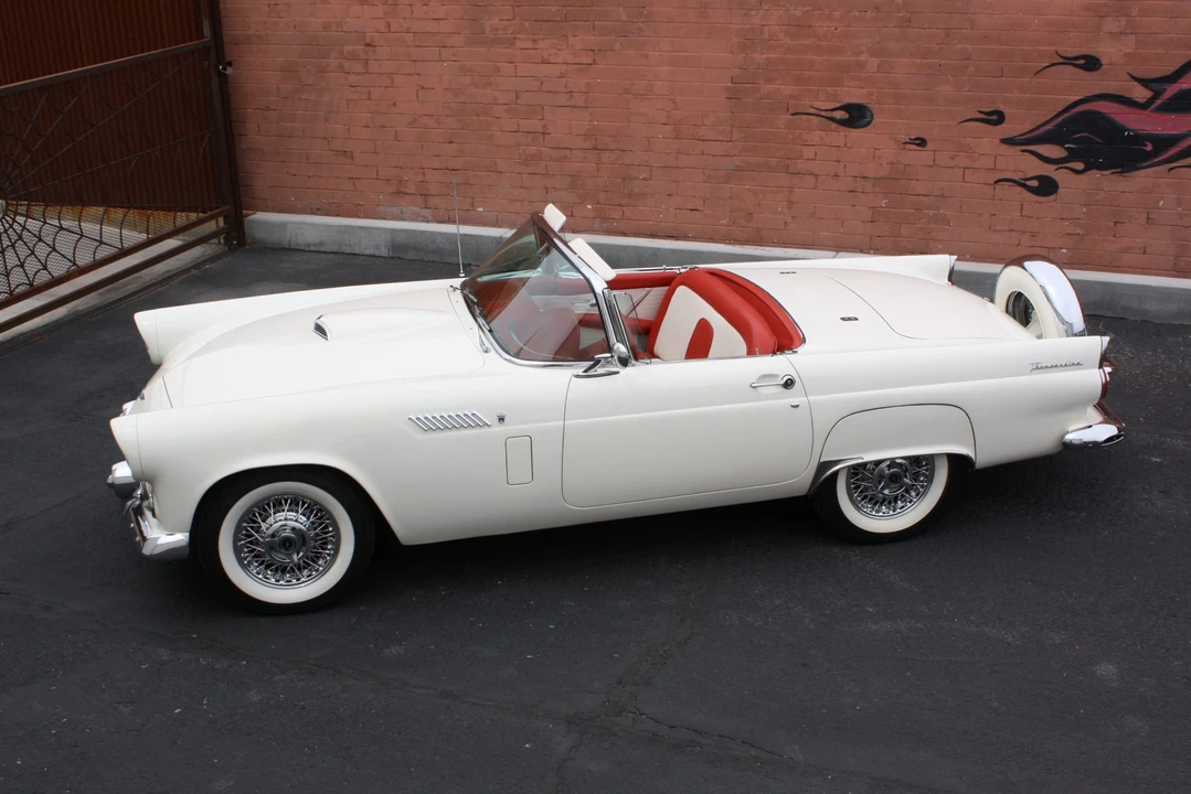 1956 Ford Thunderbird 1st Gen - Image 11 of 31