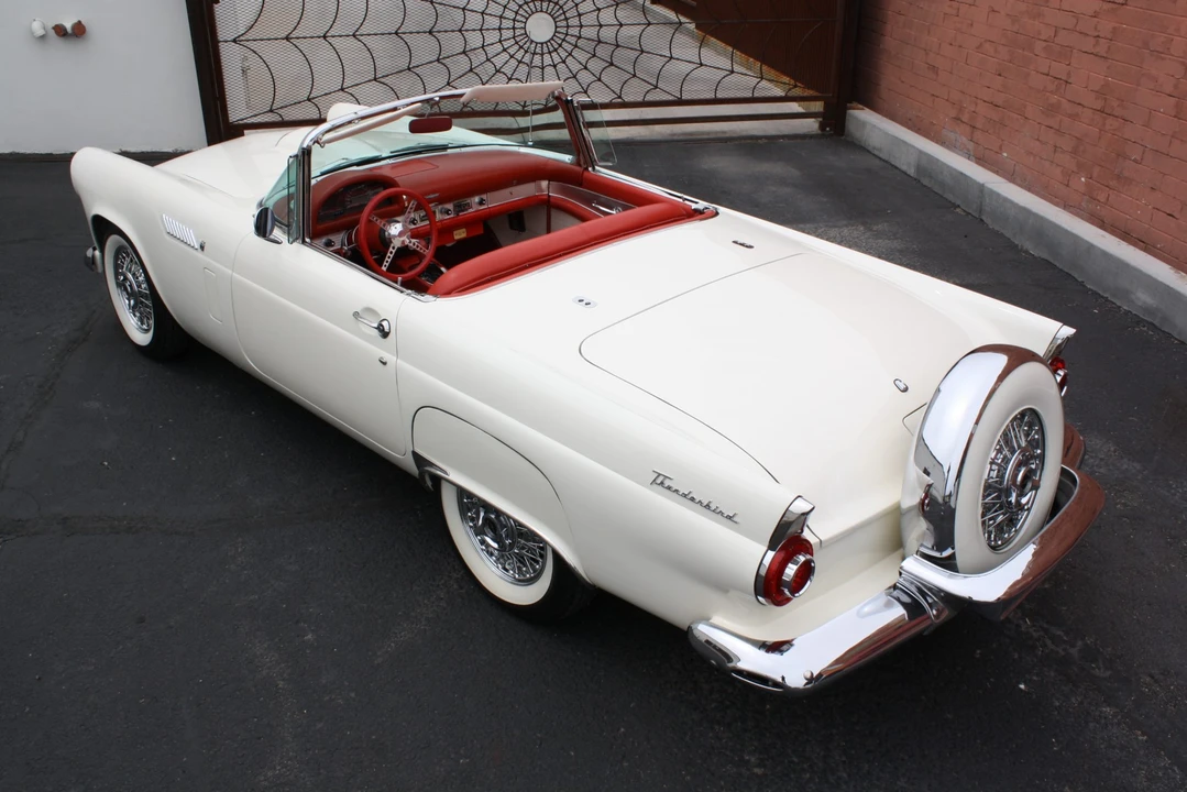 1956 Ford Thunderbird 1st Gen - Image 17 of 31