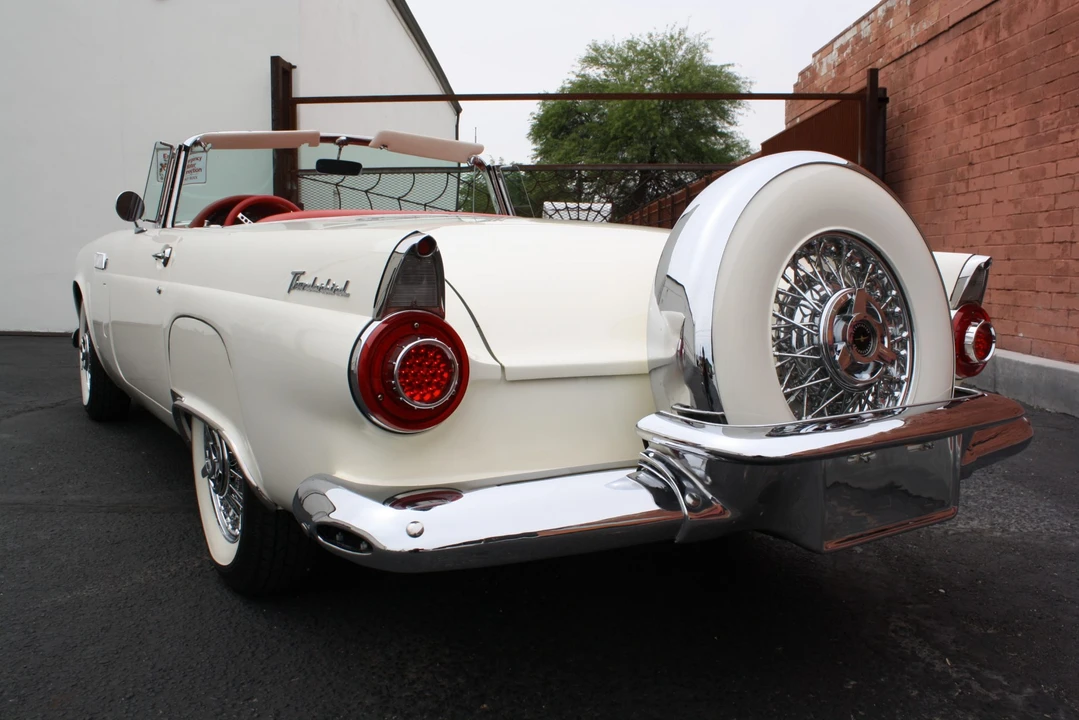 1956 Ford Thunderbird 1st Gen - Image 18 of 31