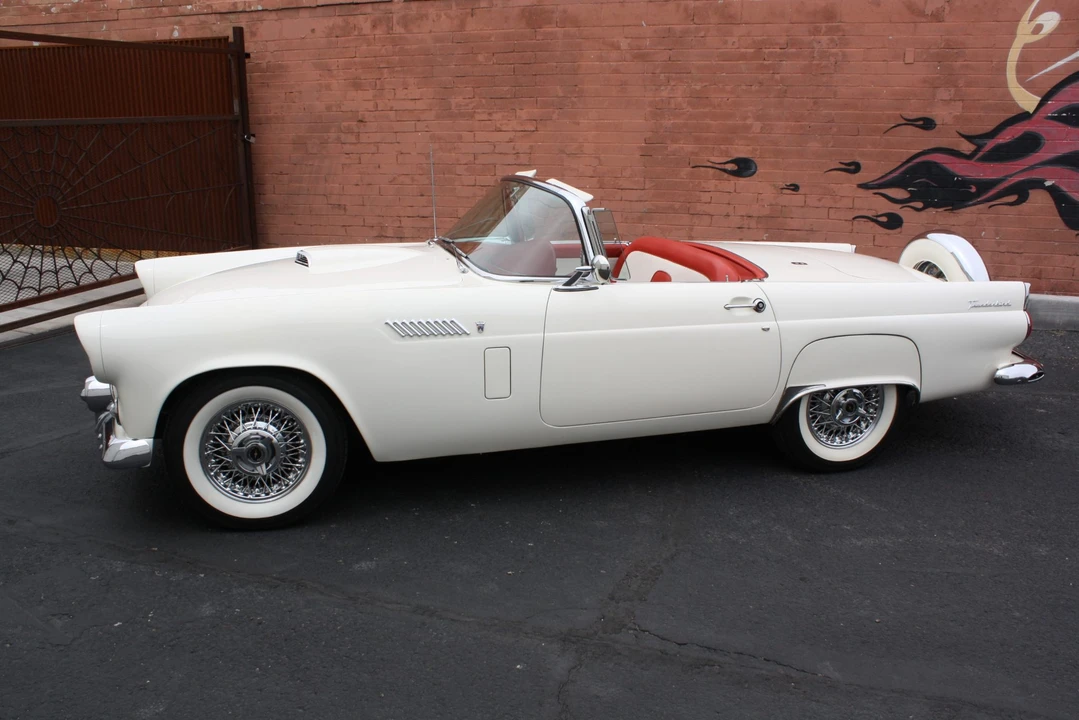 1956 Ford Thunderbird 1st Gen - Image 12 of 31