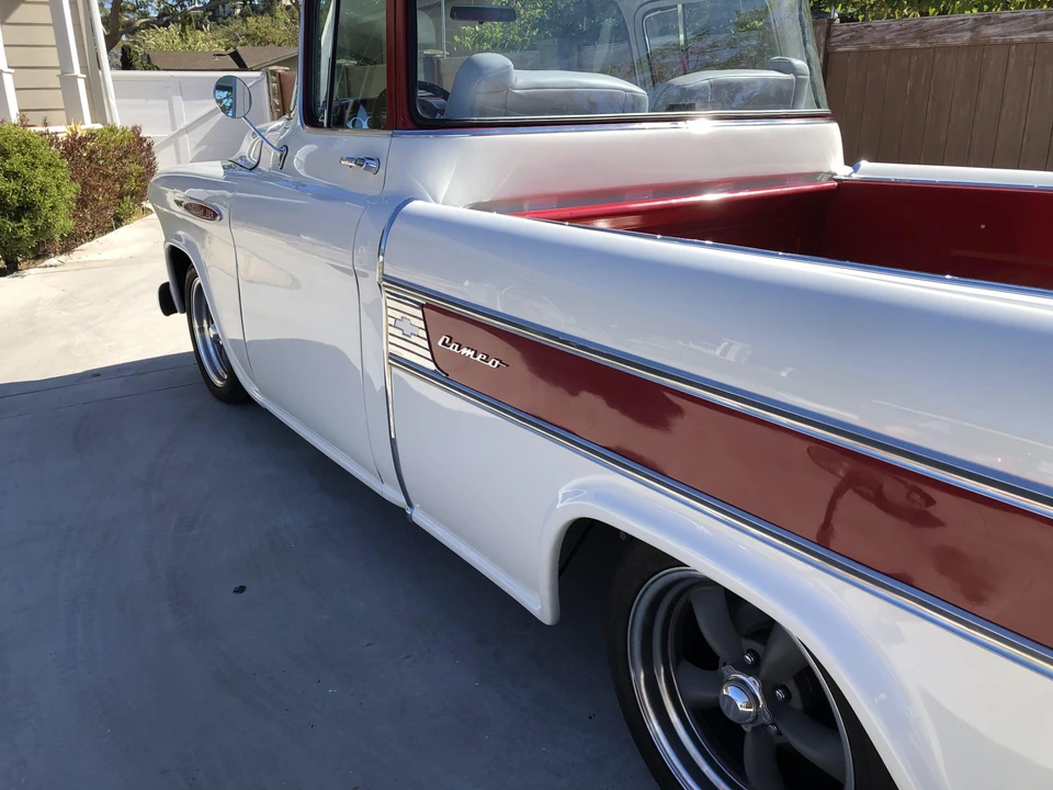 1957 Chevrolet Task Force - Image 25 of 31