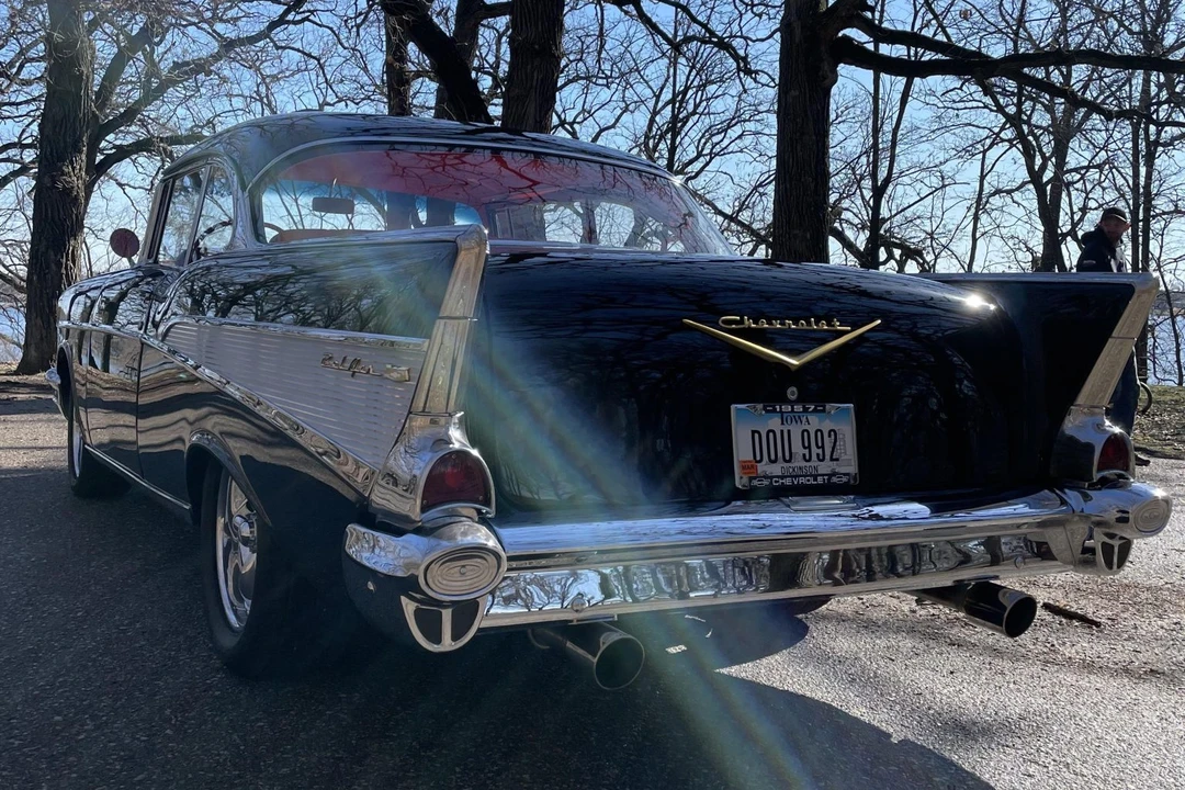 1957 Chevrolet Tri-Five Bel Air 2-Door Hardtop & Coupe - Image 4 of 31