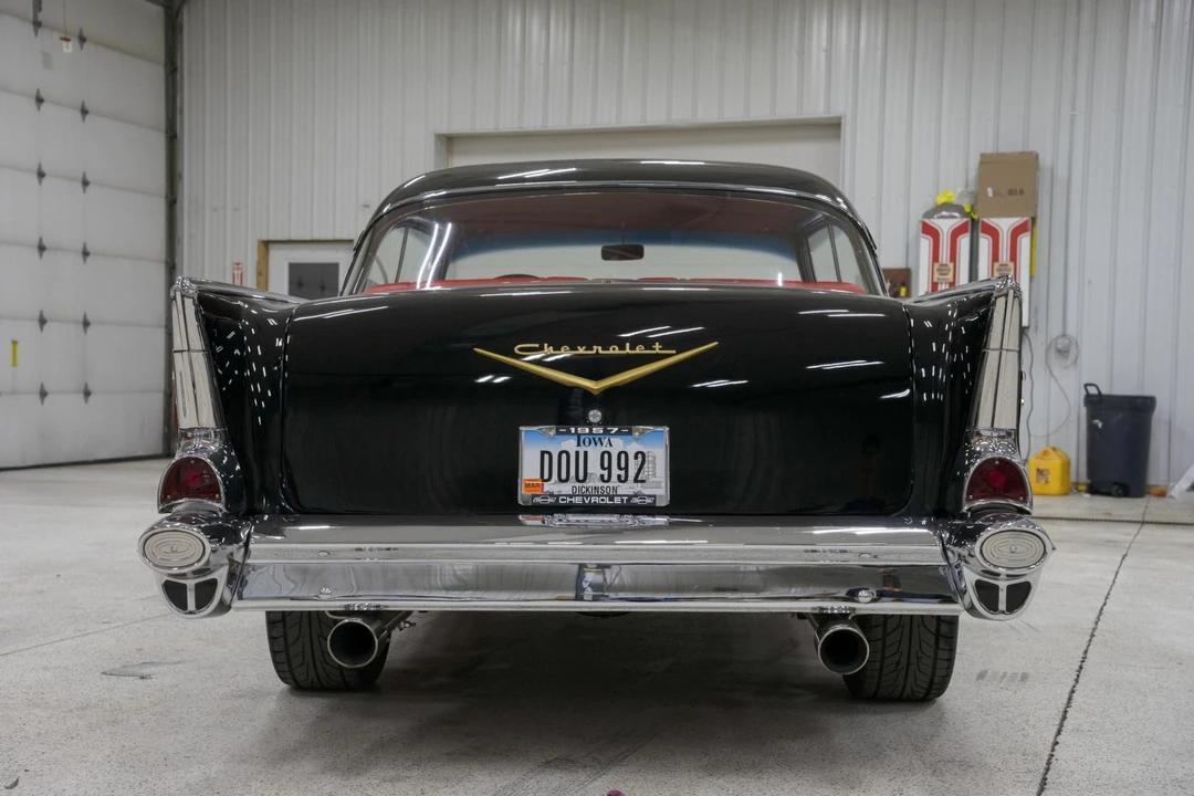 1957 Chevrolet Tri-Five Bel Air 2-Door Hardtop & Coupe - Image 9 of 31