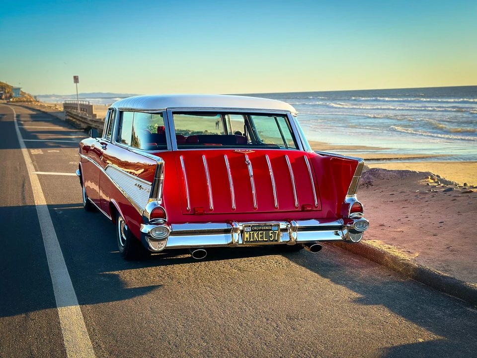 1957 Chevrolet Nomad - Image 27 of 31