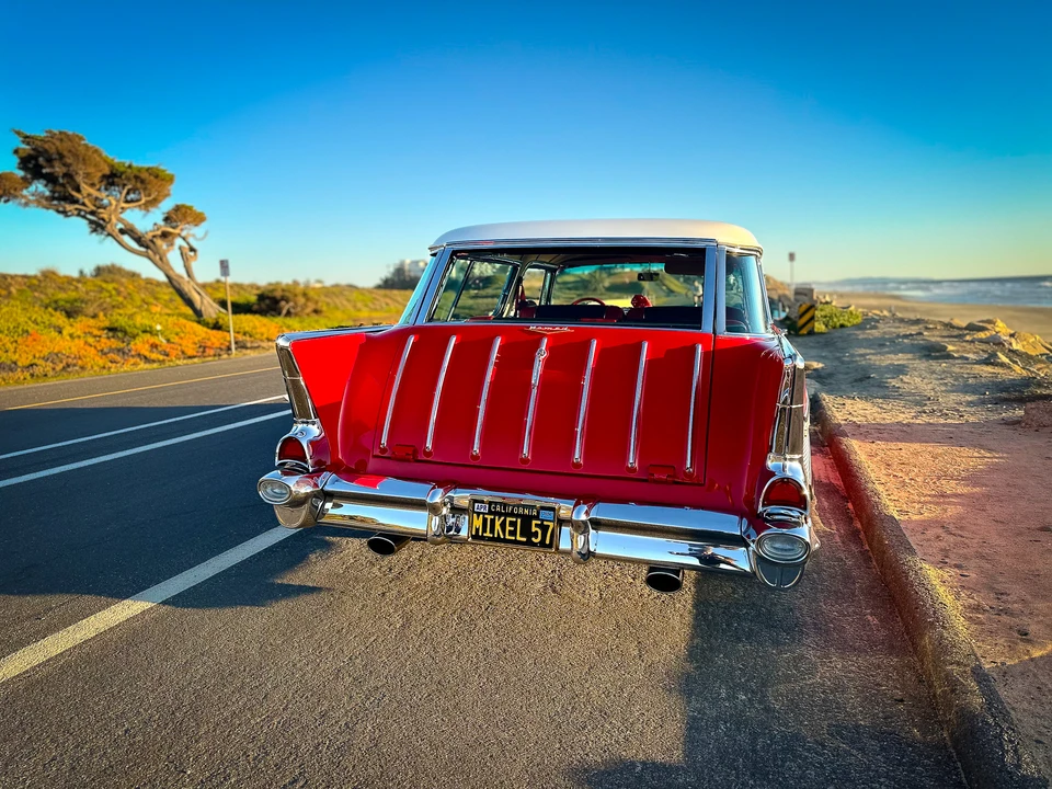 1957 Chevrolet Nomad - Image 25 of 31