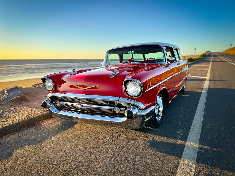 1957 Chevrolet Nomad - Image 13 of 31