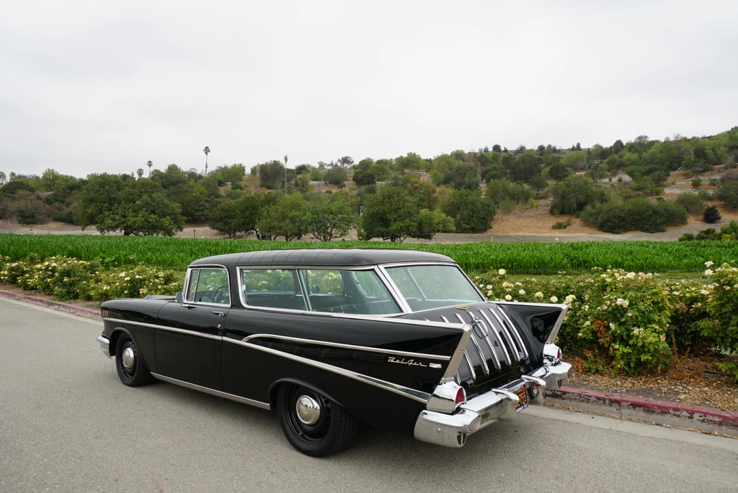 1957 Chevrolet Nomad - Image 11 of 31