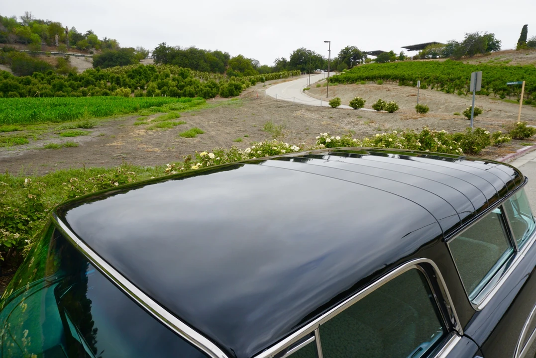 1957 Chevrolet Nomad - Image 28 of 31