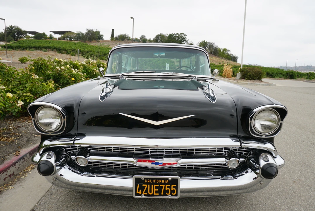 1957 Chevrolet Nomad - Image 4 of 31