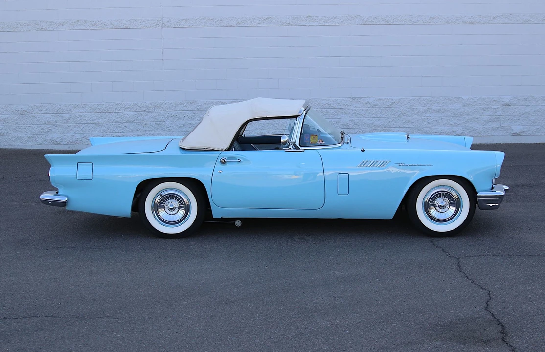 1957 Ford Thunderbird 1st Gen - Image 16 of 31