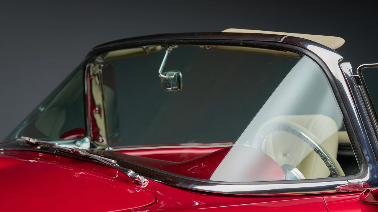 1957 Ford Thunderbird 1st Gen - Image 18 of 31