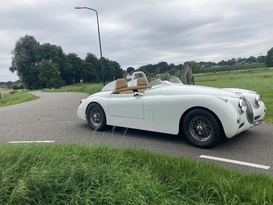 1957 Jaguar XK150 DHC Drophead - Image 8 of 31