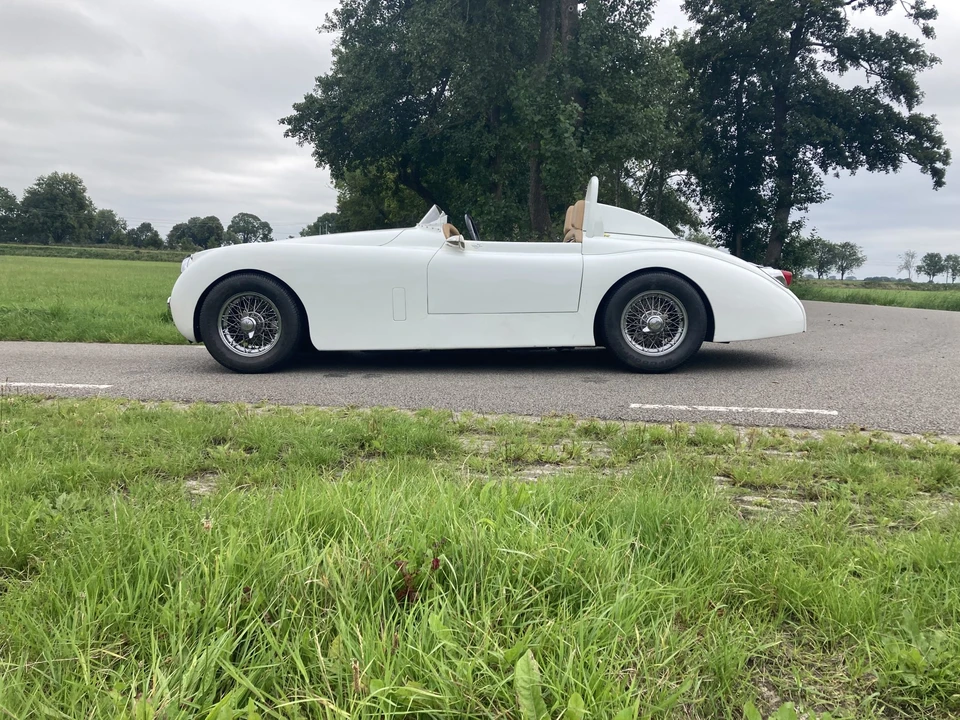 1957 Jaguar XK150 DHC Drophead - Image 17 of 31