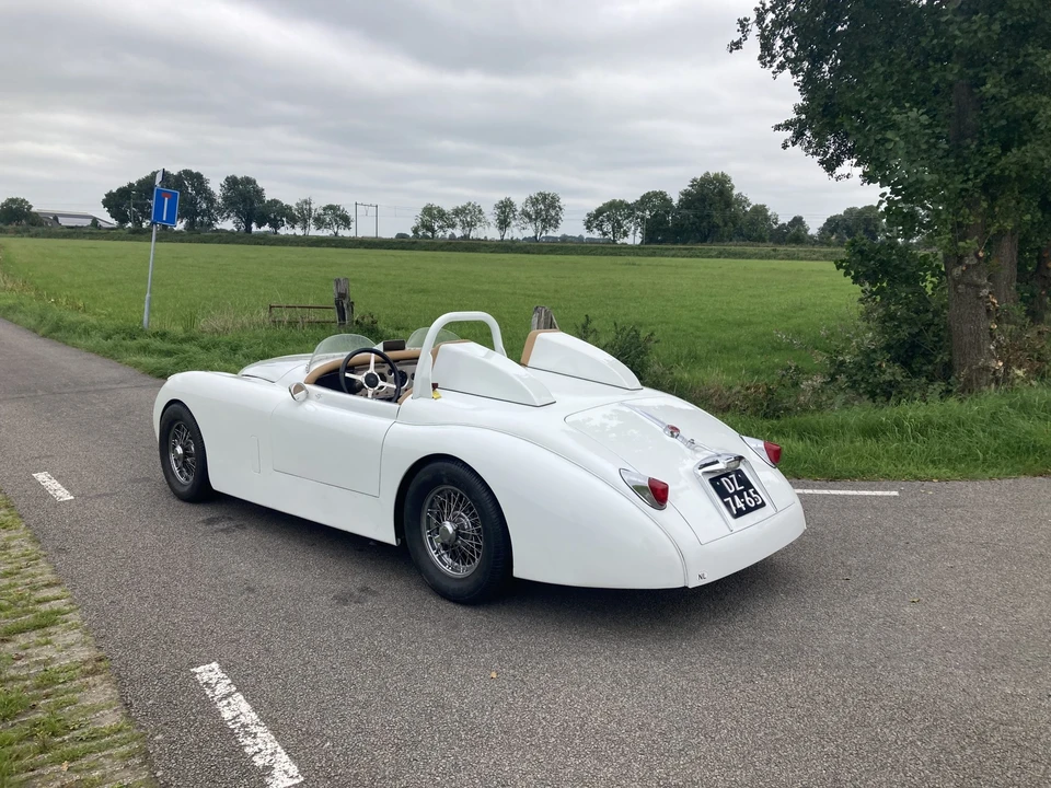 1957 Jaguar XK150 DHC Drophead - Image 16 of 31