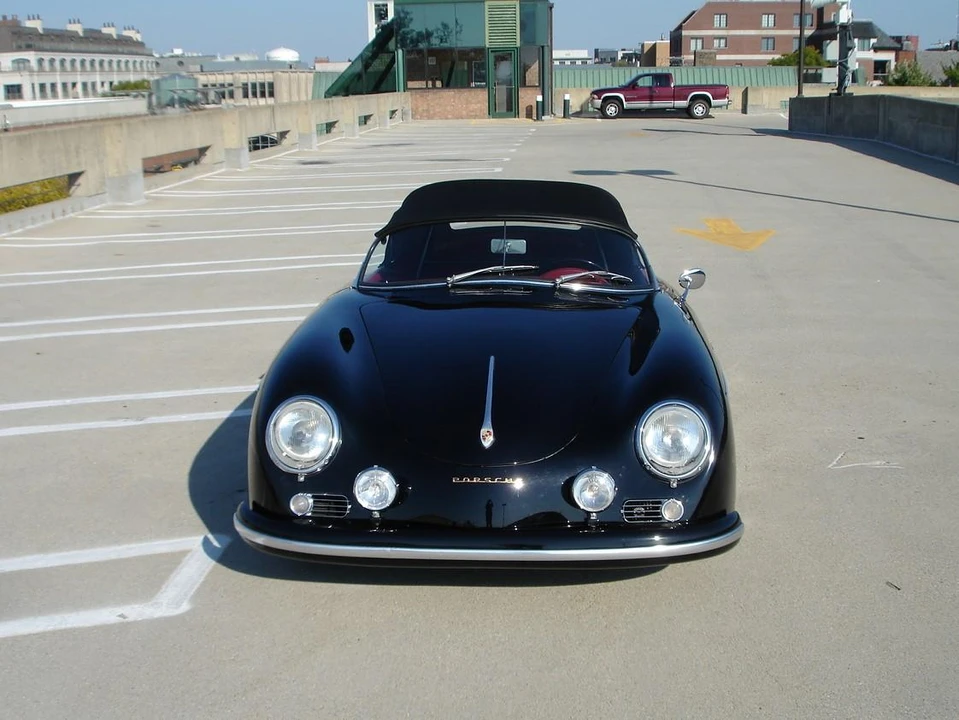 1957 Porsche Speedster - Image 15 of 31