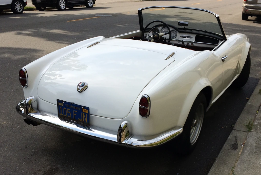 1958 Alfa Romeo Giulietta - Image 27 of 31