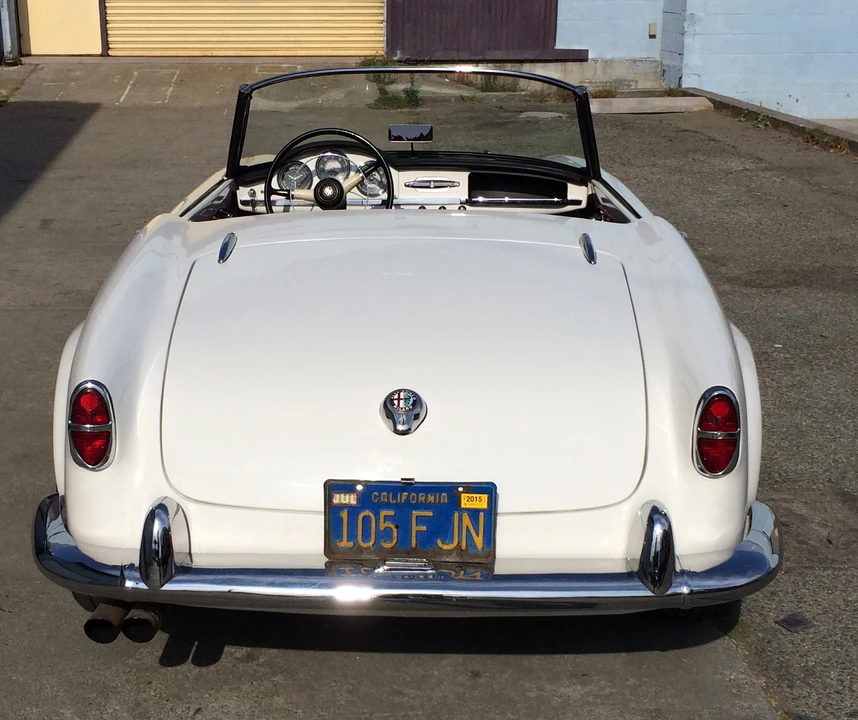 1958 Alfa Romeo Giulietta - Image 18 of 31