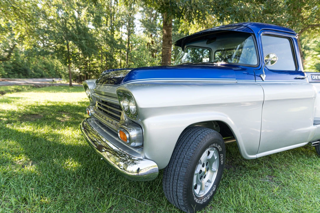 1958 Chevrolet Task Force - Image 21 of 31