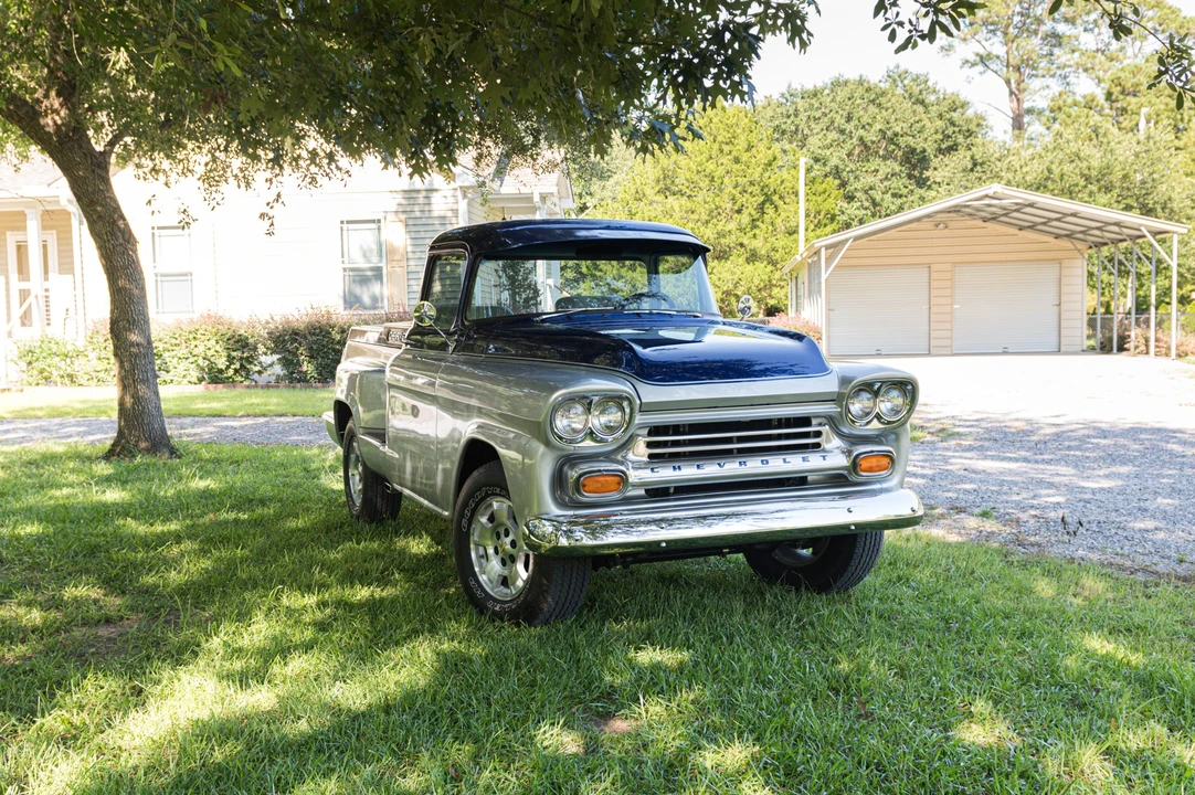 1958 Chevrolet Task Force - Image 8 of 31