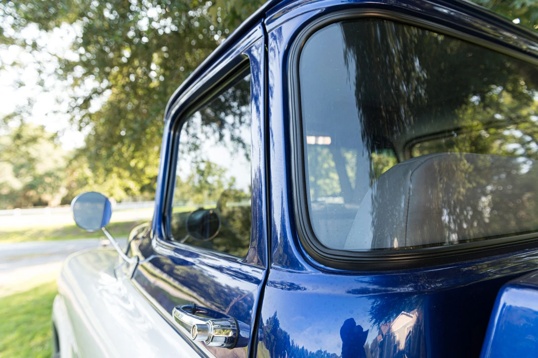 1958 Chevrolet Task Force - Image 30 of 31