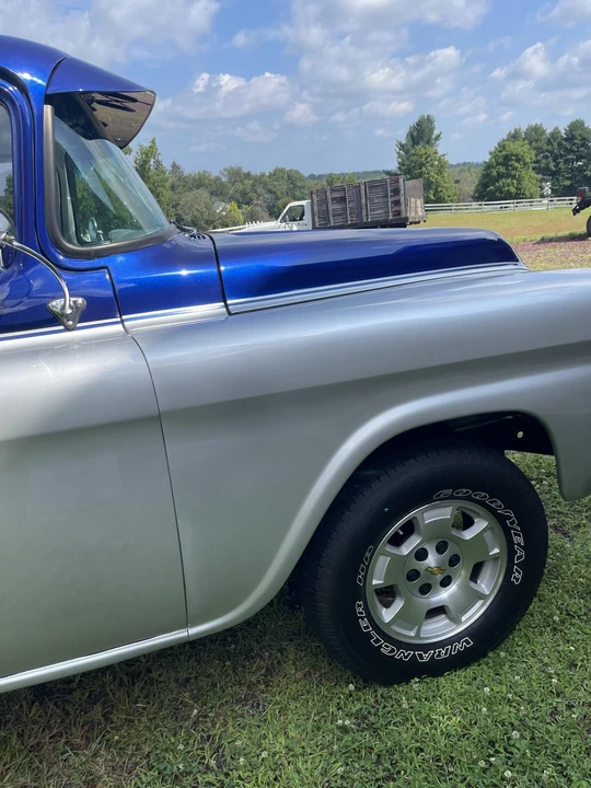 1958 Chevrolet Task Force - Image 19 of 31