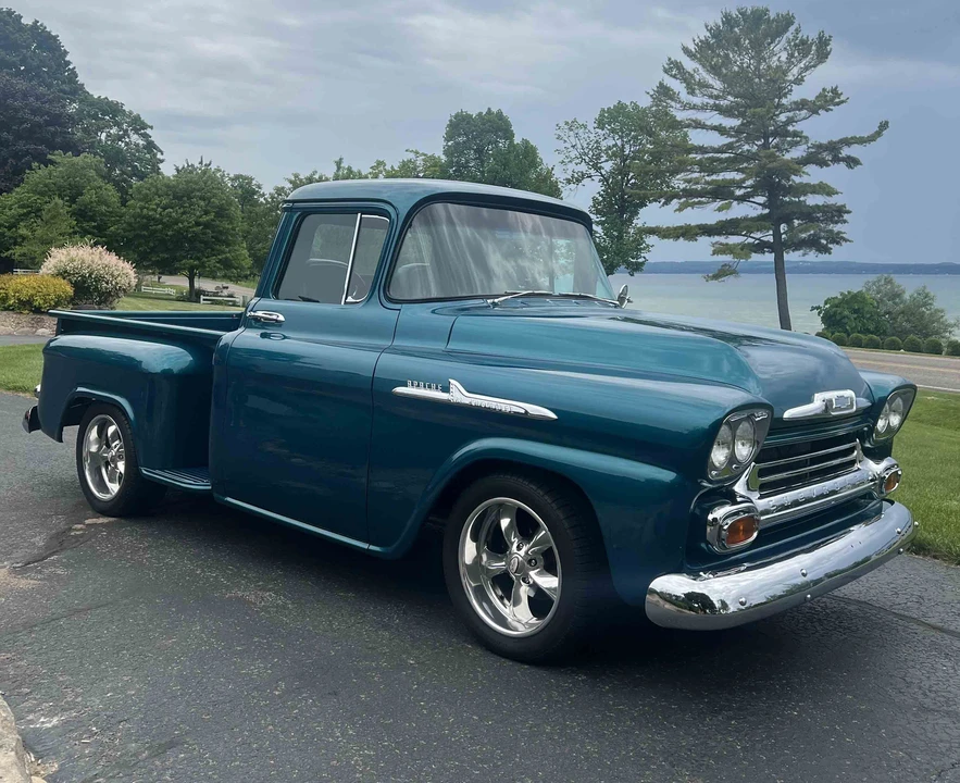 1958 Chevrolet Task Force - Image 13 of 31