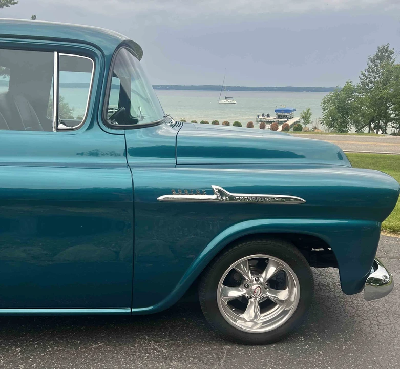 1958 Chevrolet Task Force - Image 17 of 31