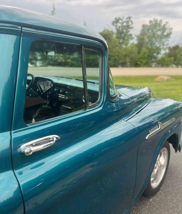 1958 Chevrolet Task Force - Image 18 of 31