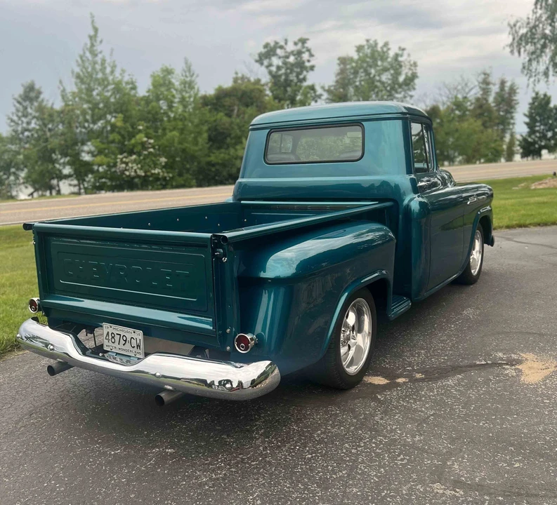 1958 Chevrolet Task Force - Image 10 of 31