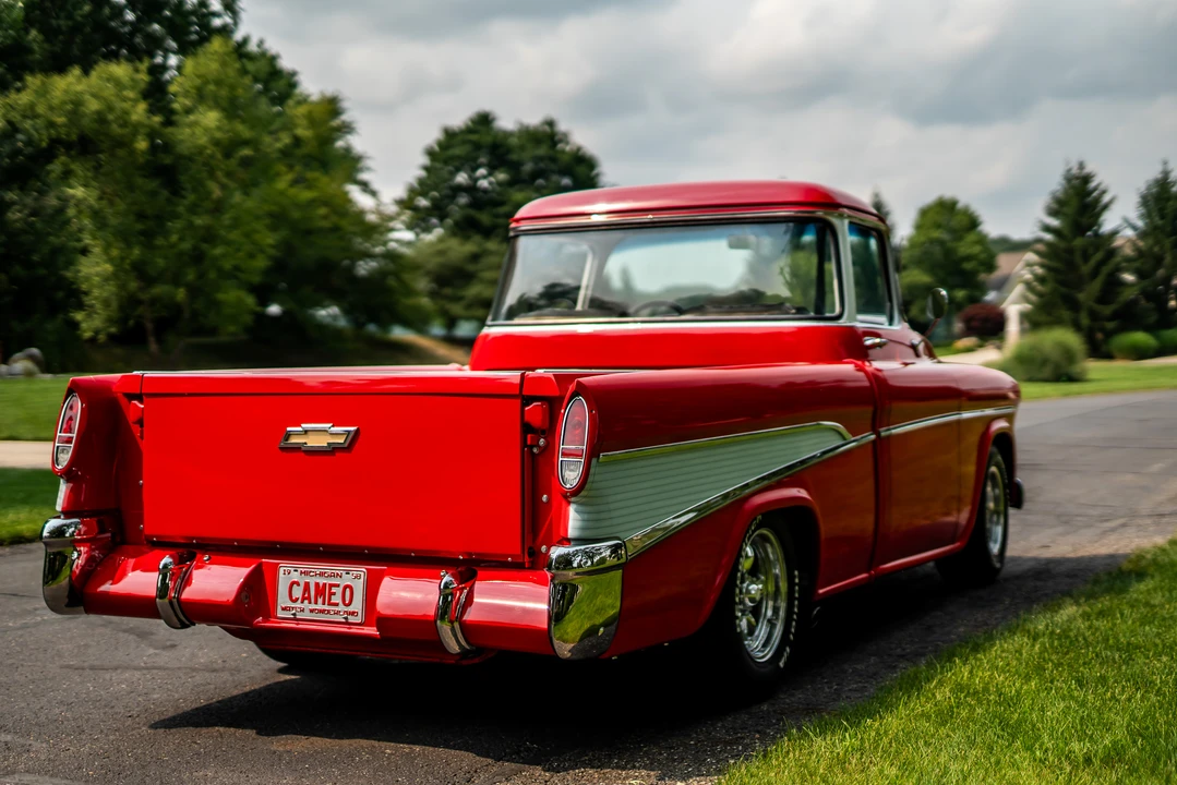 1958 Chevrolet Task Force - Image 13 of 31