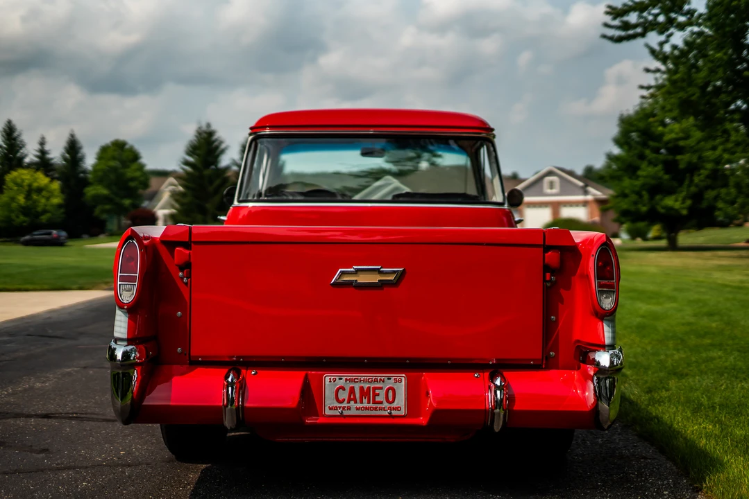 1958 Chevrolet Task Force - Image 12 of 31