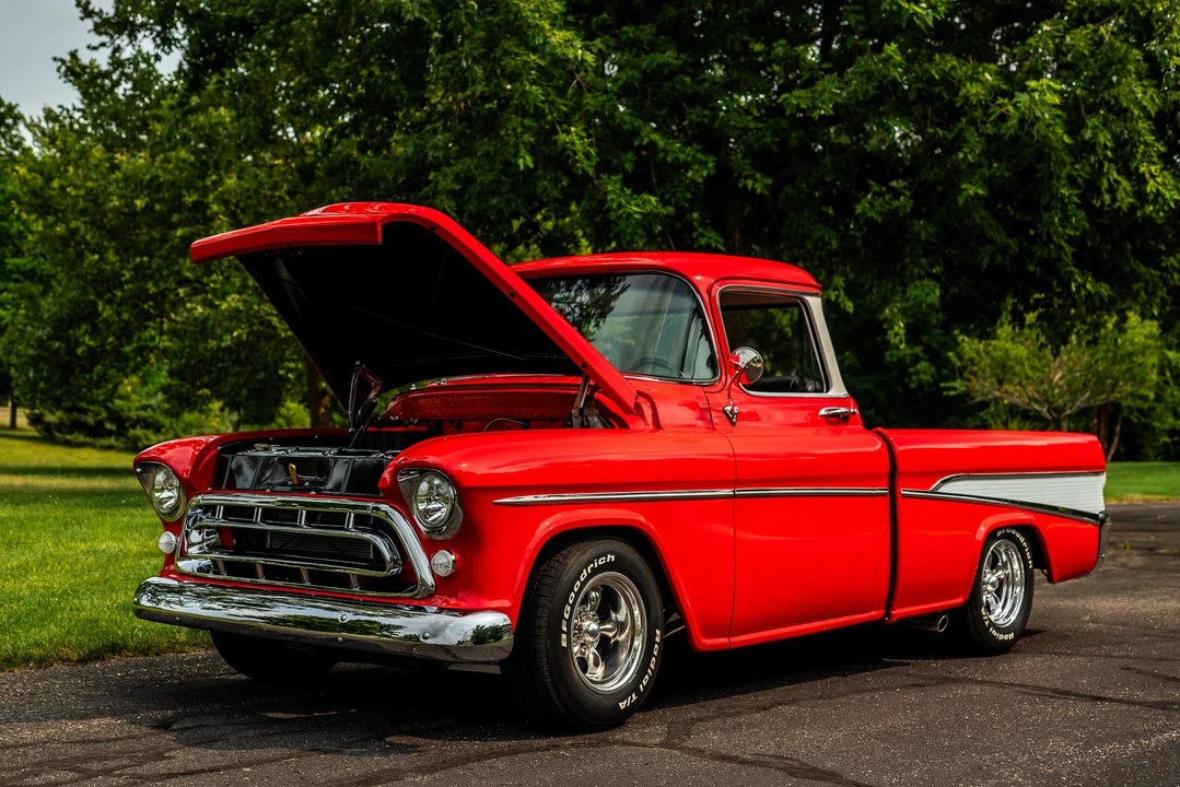 1958 Chevrolet Task Force - Image 23 of 31