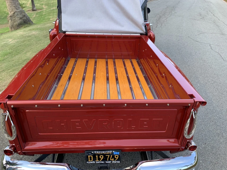 1958 Chevrolet Task Force - Image 22 of 31