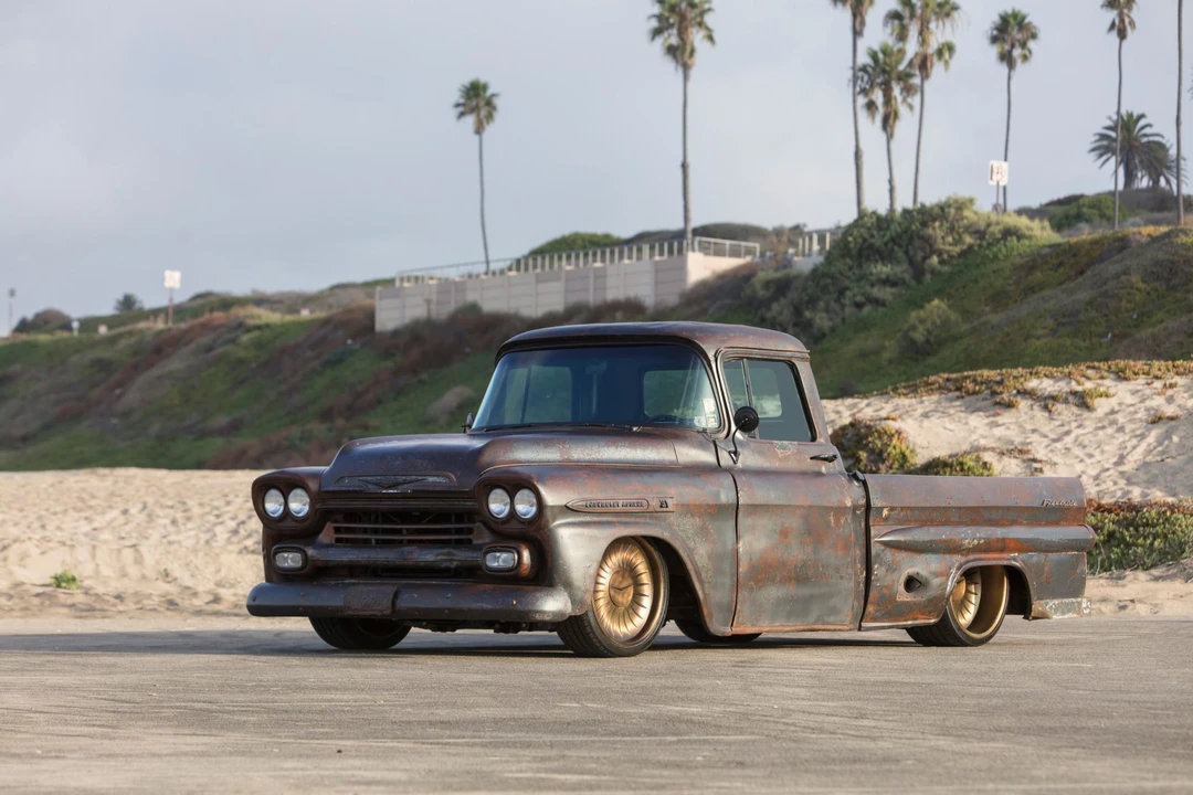1959 Chevrolet Task Force - Image 10 of 31