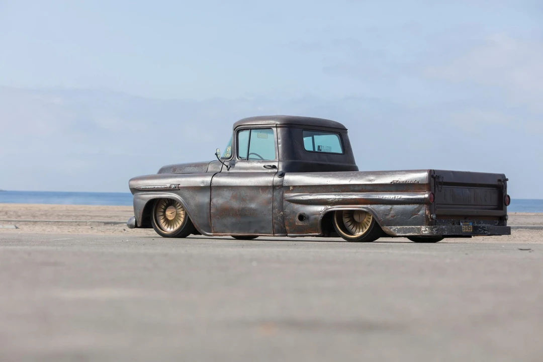 1959 Chevrolet Task Force - Image 15 of 31