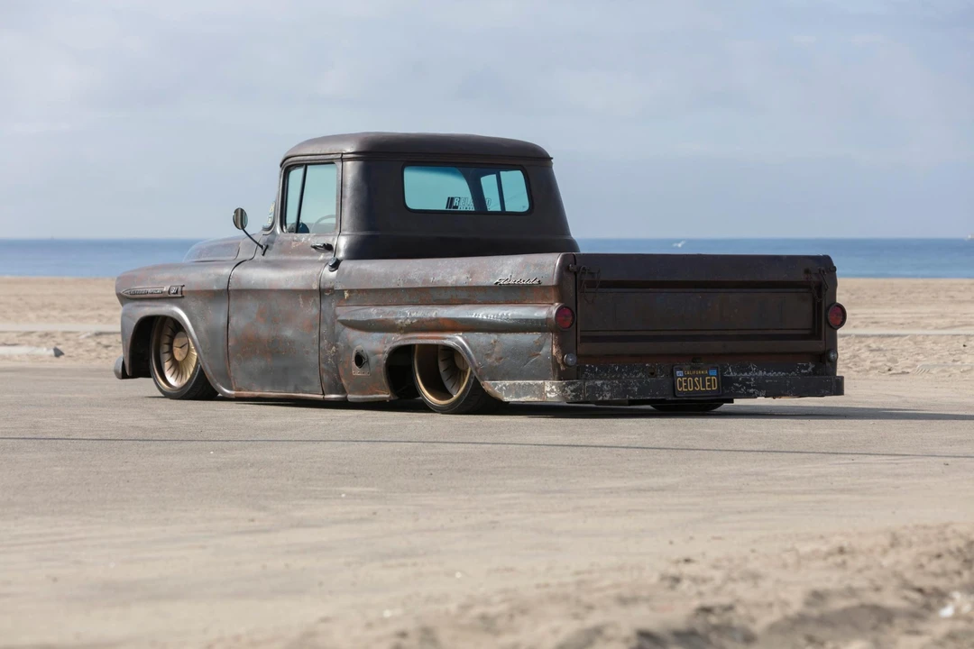 1959 Chevrolet Task Force - Image 18 of 31
