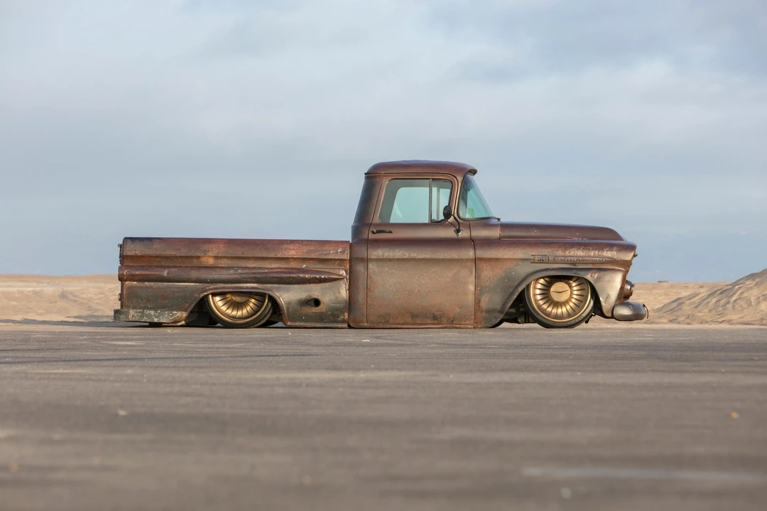 1959 Chevrolet Task Force - Image 22 of 31