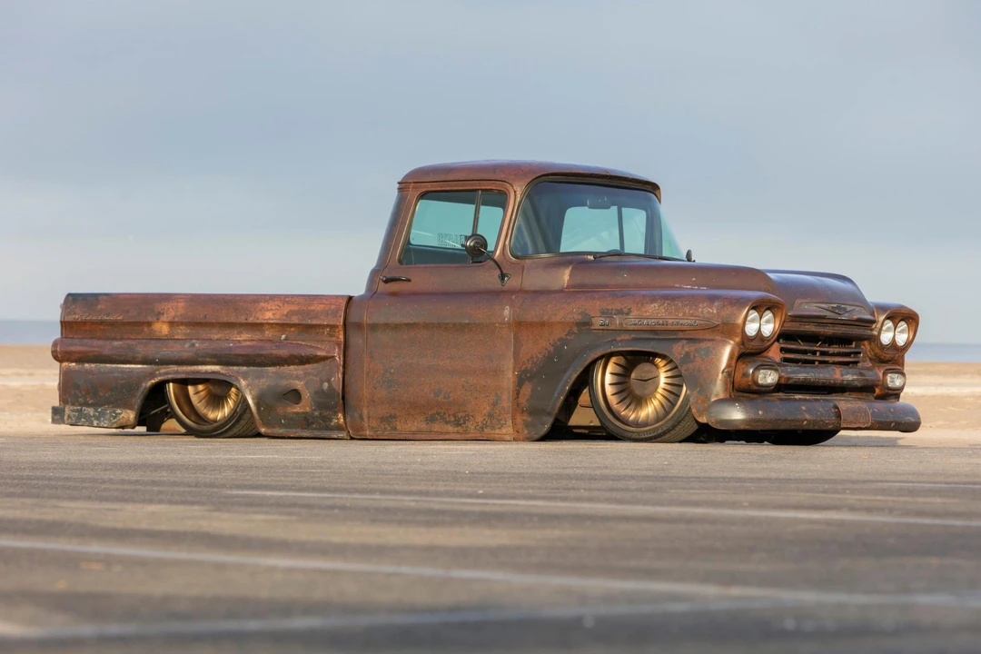 1959 Chevrolet Task Force - Image 26 of 31