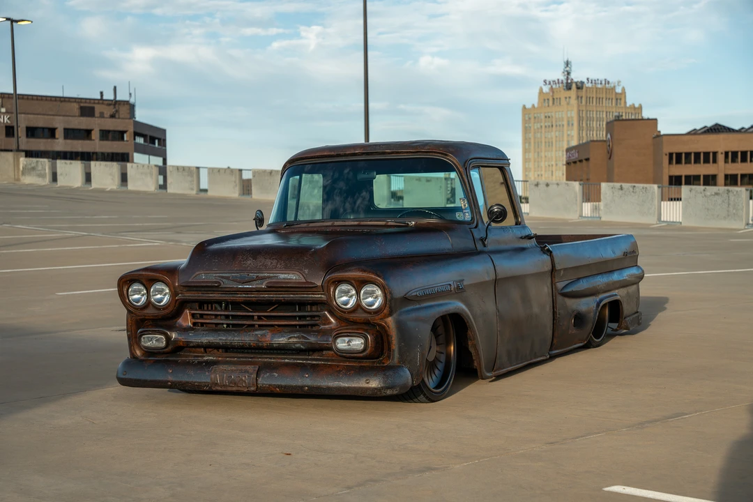 1959 Chevrolet Task Force - Image 5 of 31
