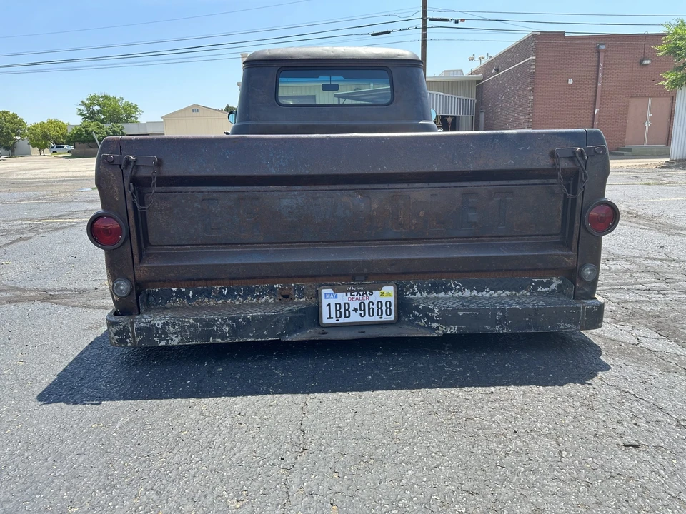 1959 Chevrolet Task Force - Image 10 of 31
