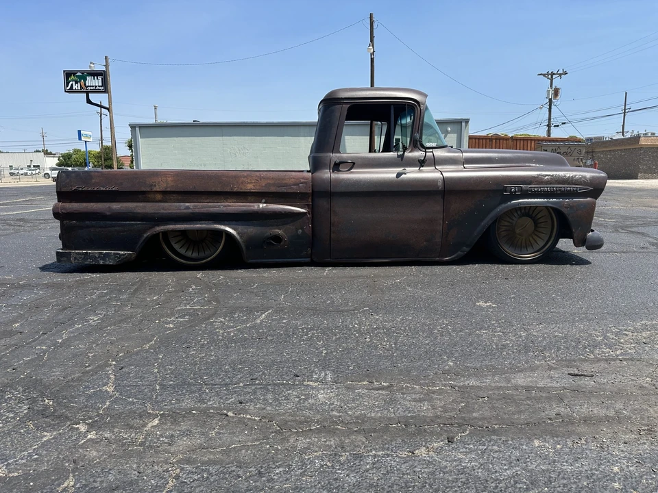 1959 Chevrolet Task Force - Image 16 of 31