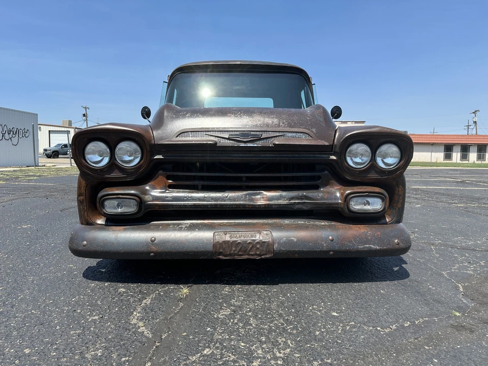1959 Chevrolet Task Force - Image 21 of 31