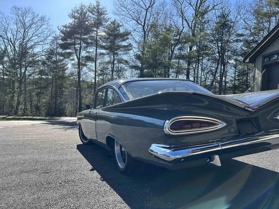 1959 Chevrolet Biscayne - Image 12 of 31