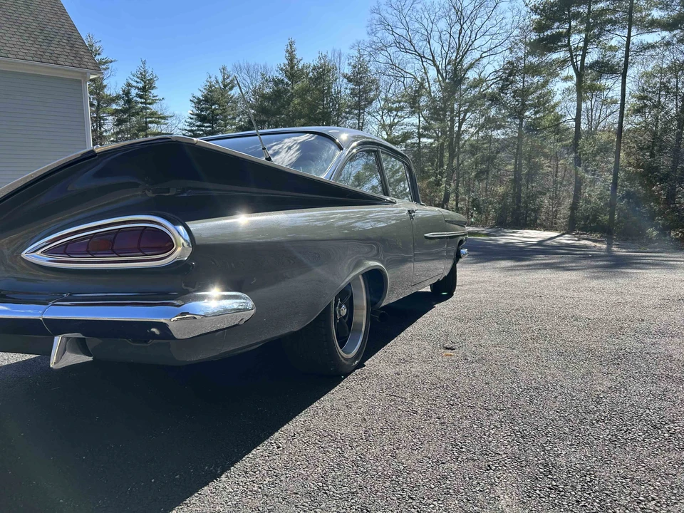 1959 Chevrolet Biscayne - Image 13 of 31