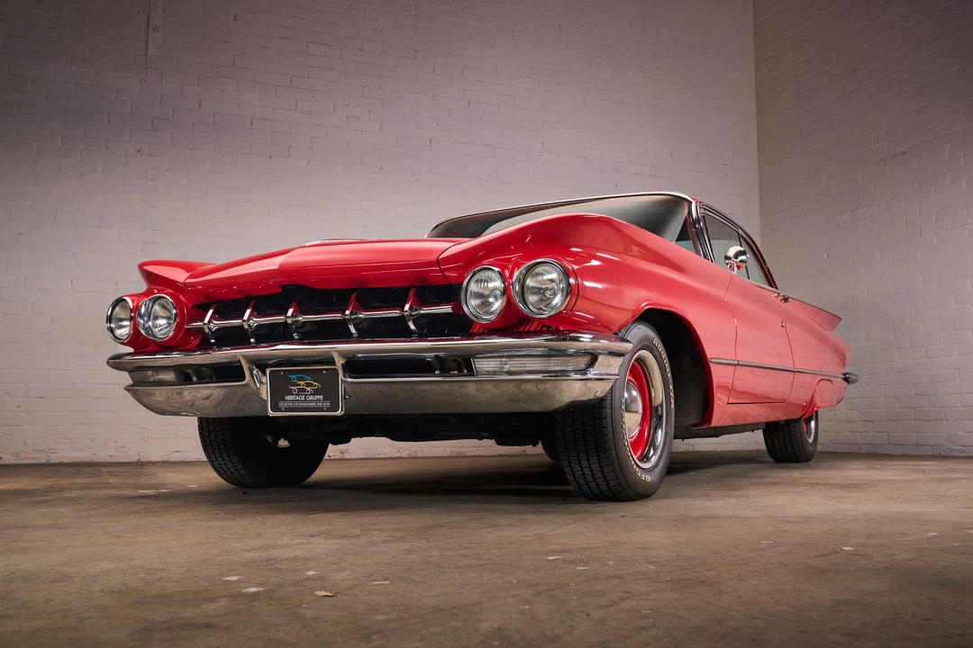 1960 Buick LeSabre - Image 23 of 31