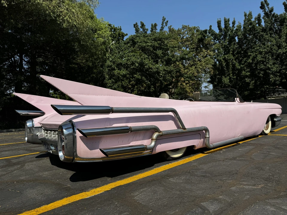 1960 Cadillac Series 62 5th Gen - Image 10 of 31