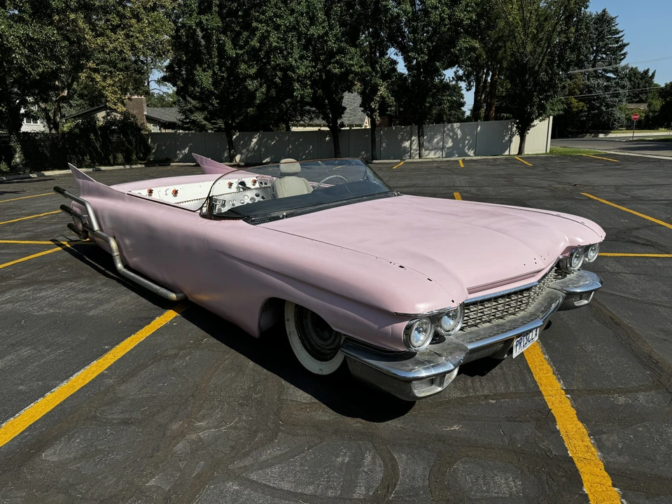 1960 Cadillac Series 62 5th Gen - Image 13 of 31