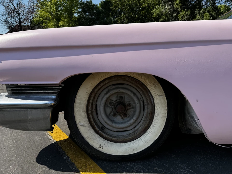 1960 Cadillac Series 62 5th Gen - Image 25 of 31