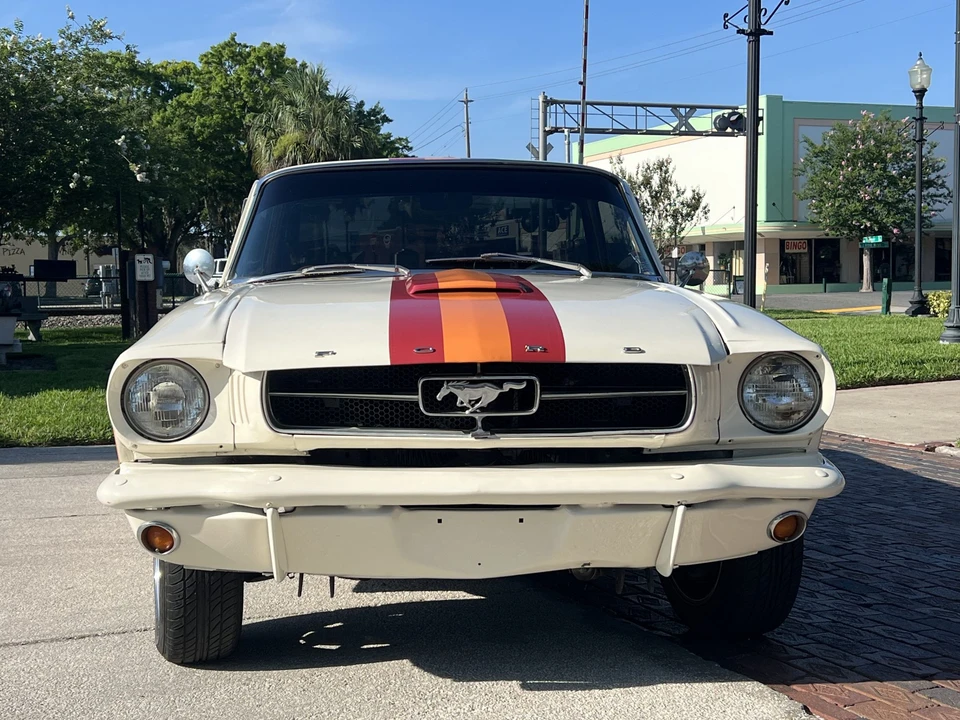 1960 Ford Falcon 1st Gen - Image 9 of 31